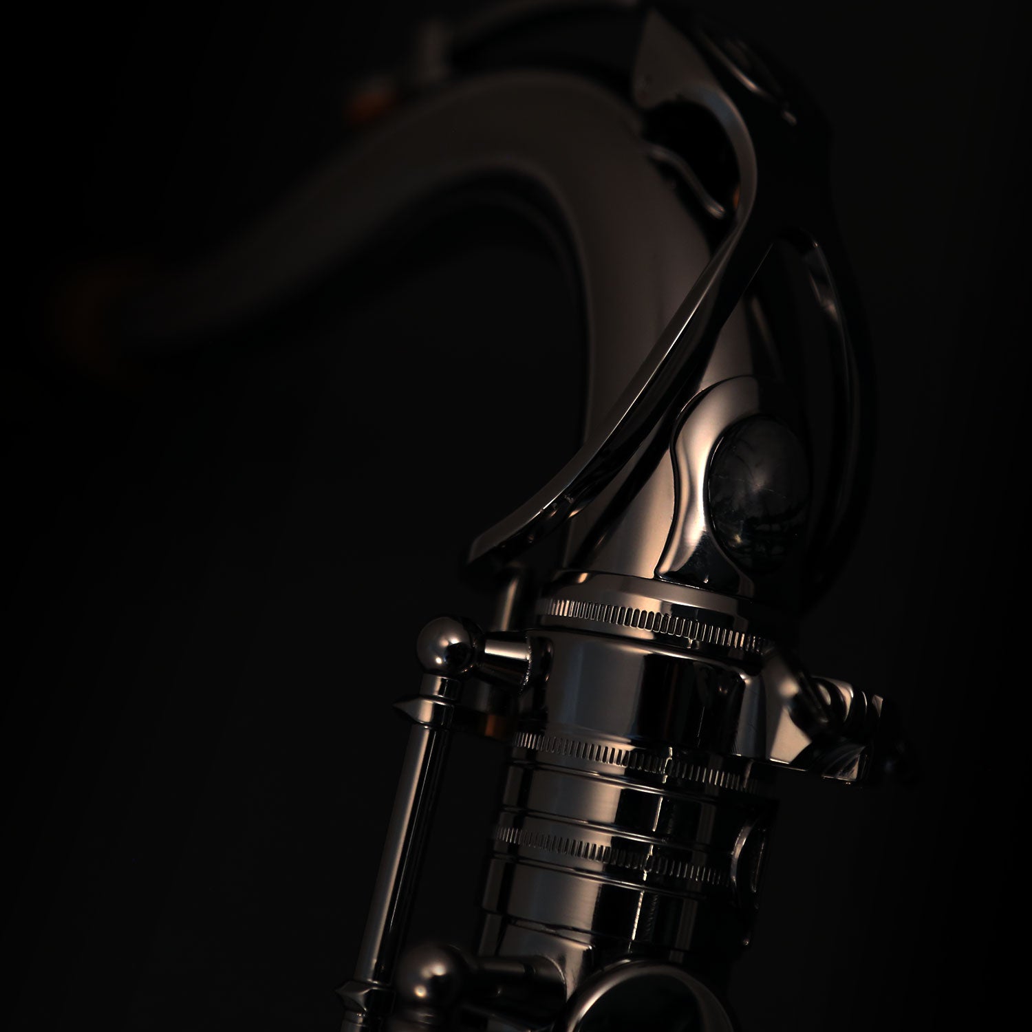 Cannonball T4-B Big Bell tenor saxophone neck detail
