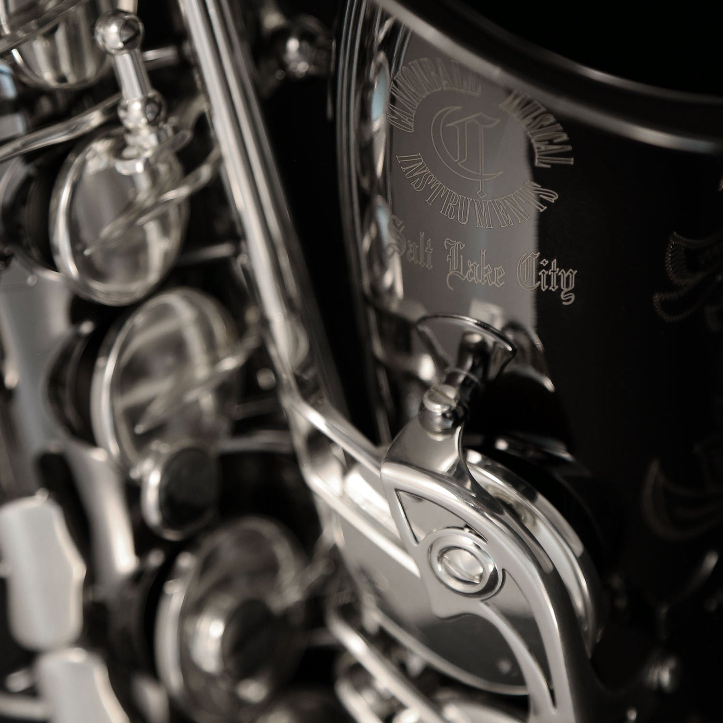 Cannonball T5-BS Big Bell® Stone Series® Tenor Saxophone – Black Nickel / Silver-Plated Keys
