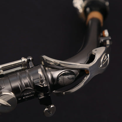 Cannonball A5-HS Big Bell® Stone Series® altsaxofoon – Hotspur™ Iced Black / zilver
