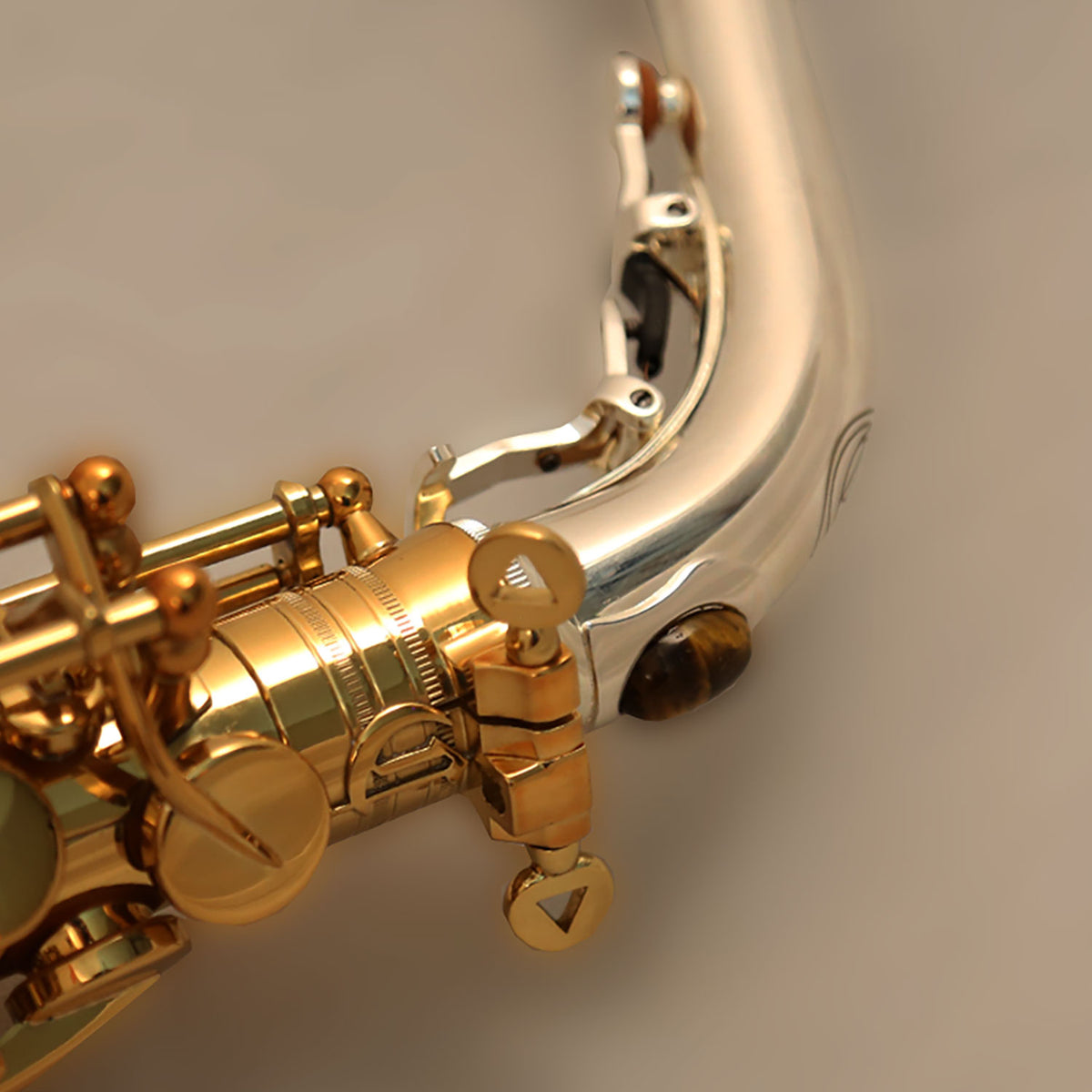 Cannonball A5-L altsaxofoon — afwerking: diepe goudlak; productfoto 8